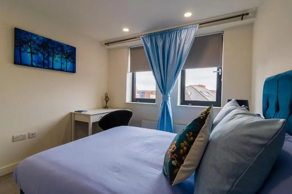 Virexxa Bedford Centre - Supreme Suite - 2Bed Flat with Free Parking & Gym