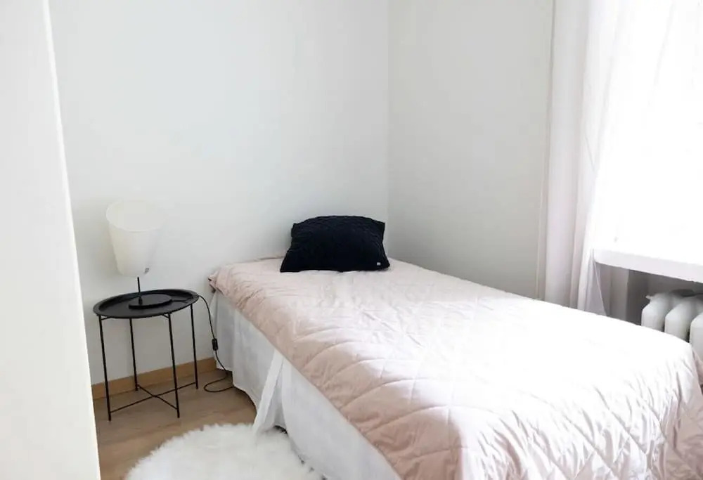 2ndhomes Central 85m2 2BR Apartment