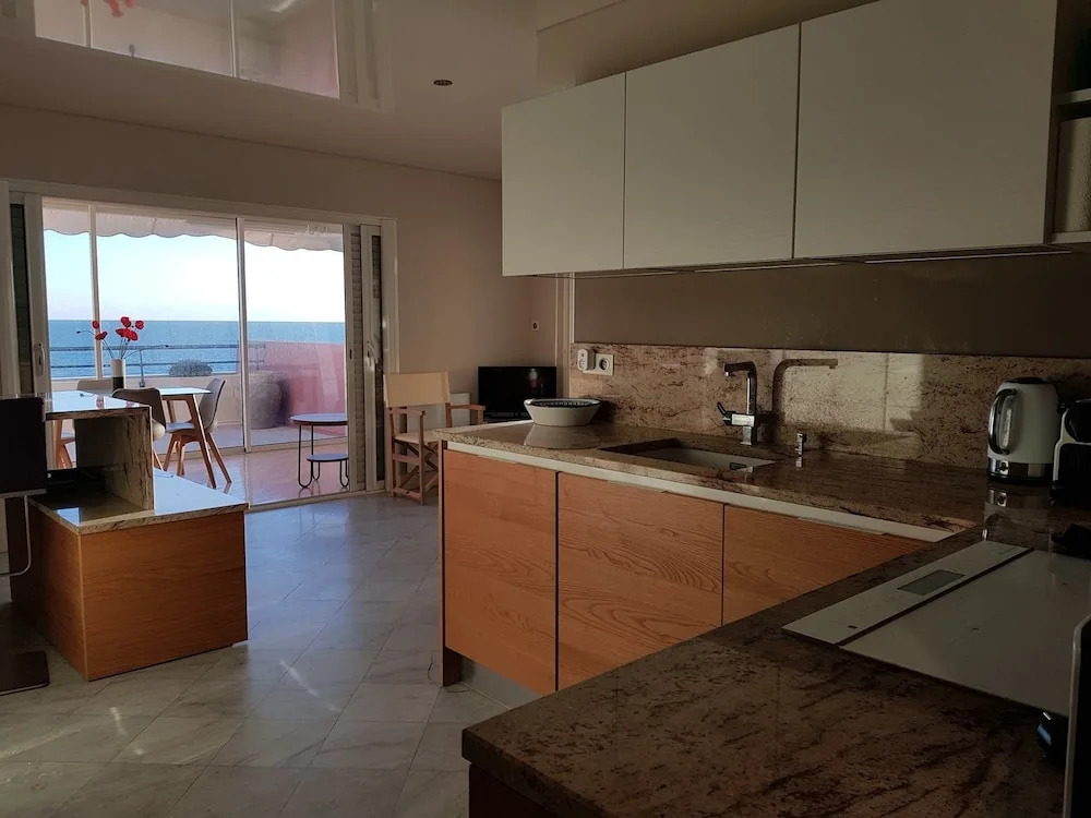 Sete Appartement T3 Face A La Mer
