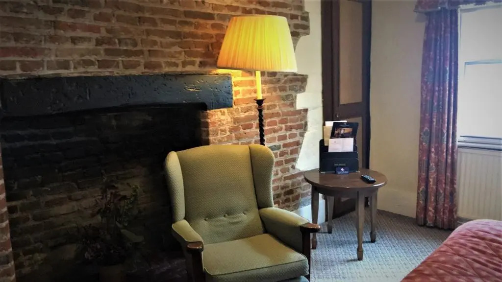 The George Hotel