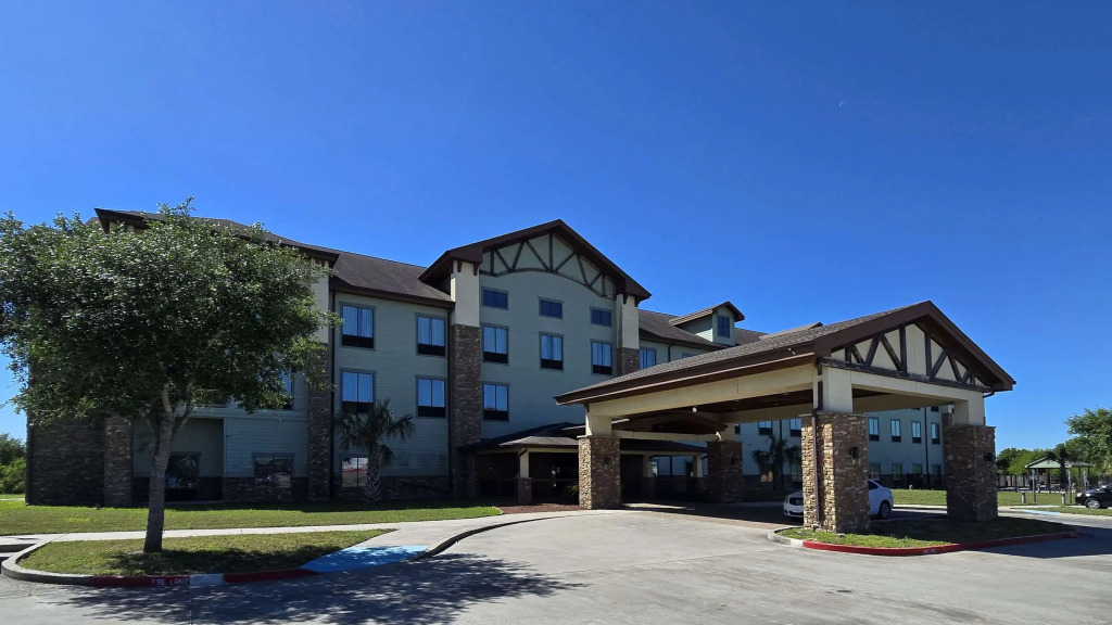 Comfort Inn & Suites Beeville