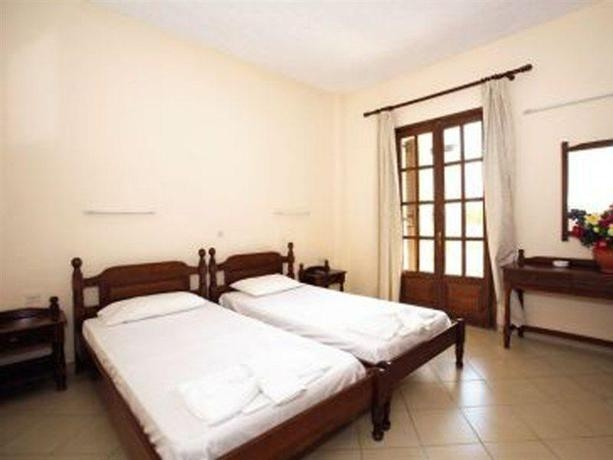 Sellas Hotel