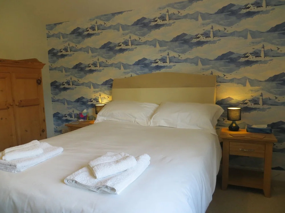 Seaside Retreat Superb Quality Family House
