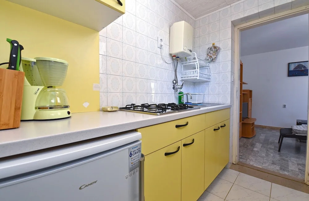 Apartment 1410