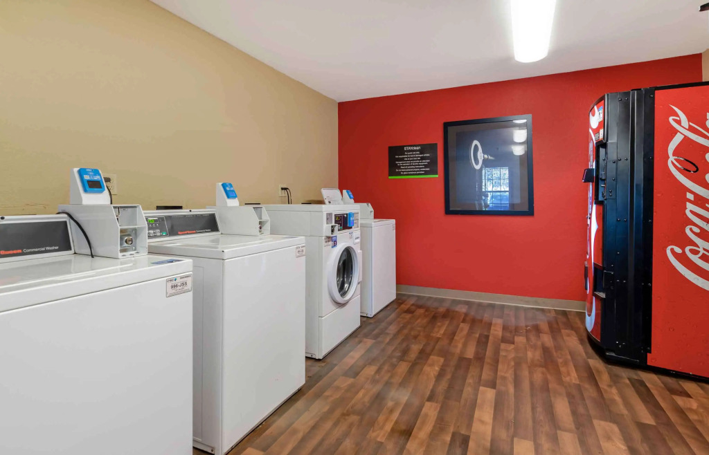 Extended Stay America Select Suites - Roanoke - Airport