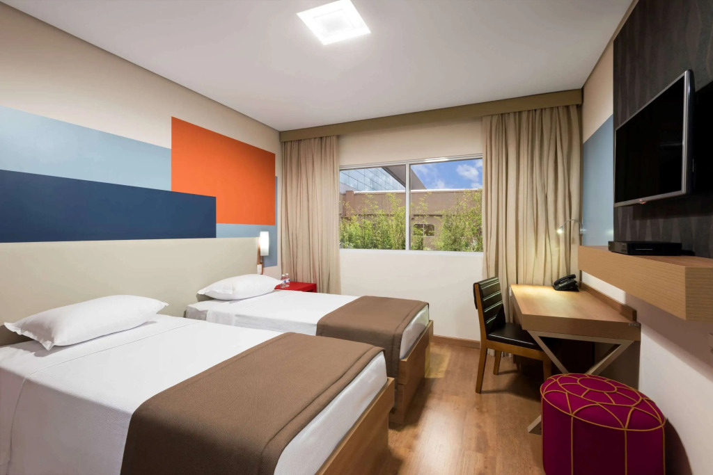 TRYP BY WYNDHAM São Paulo Airport - Hotel de Transito Terminal 3 INTERNACIONAL - Lado Ar - Área restrita á passageiros já embarcados e sem bagagens para despachar - Transit Hotel, only carry-on