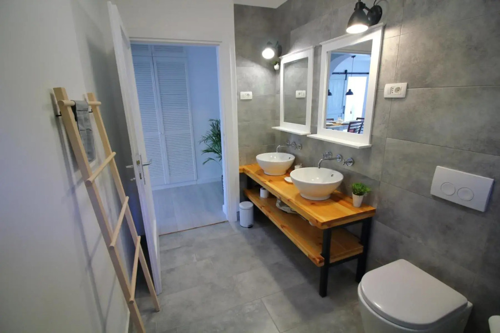 Tramontana apartment - Cozy and charming close to sea