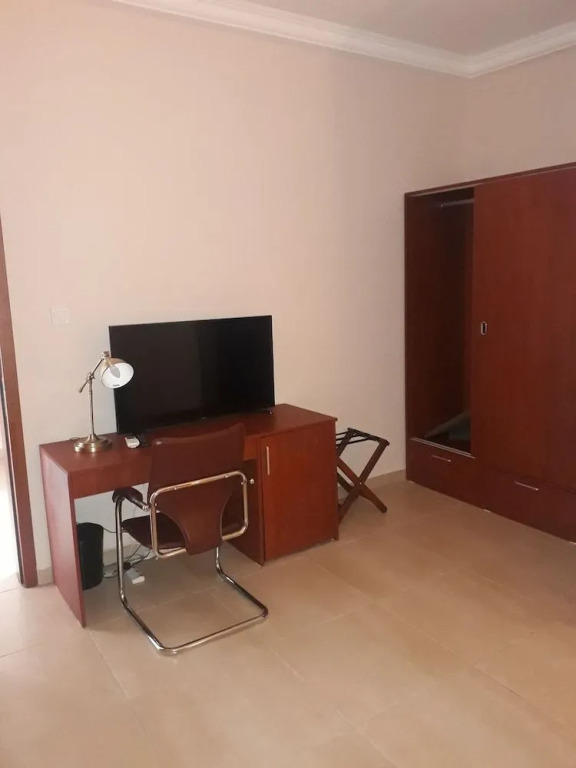 Mezzanine Residence