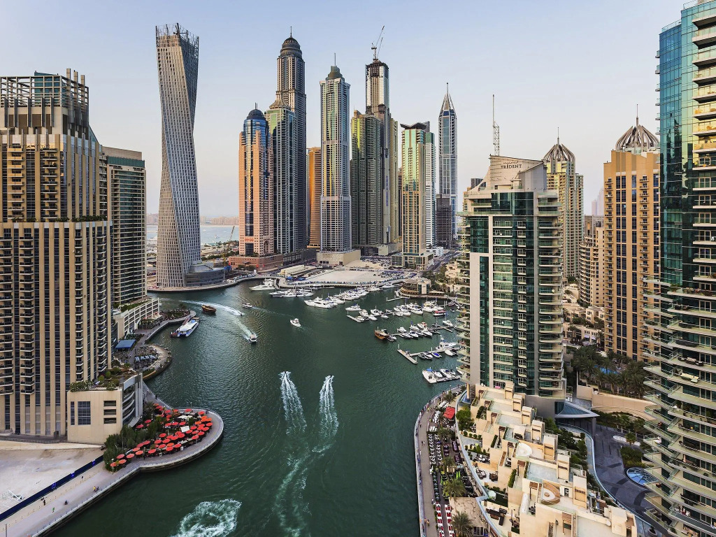 Pullman Dubai Jumeirah Lakes Towers