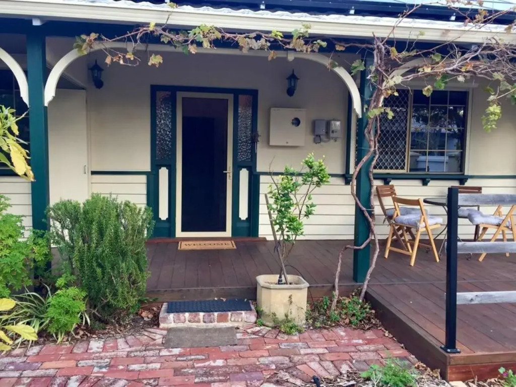 South Freo Bungalow The Hidden sanctuary with Spa Bath
