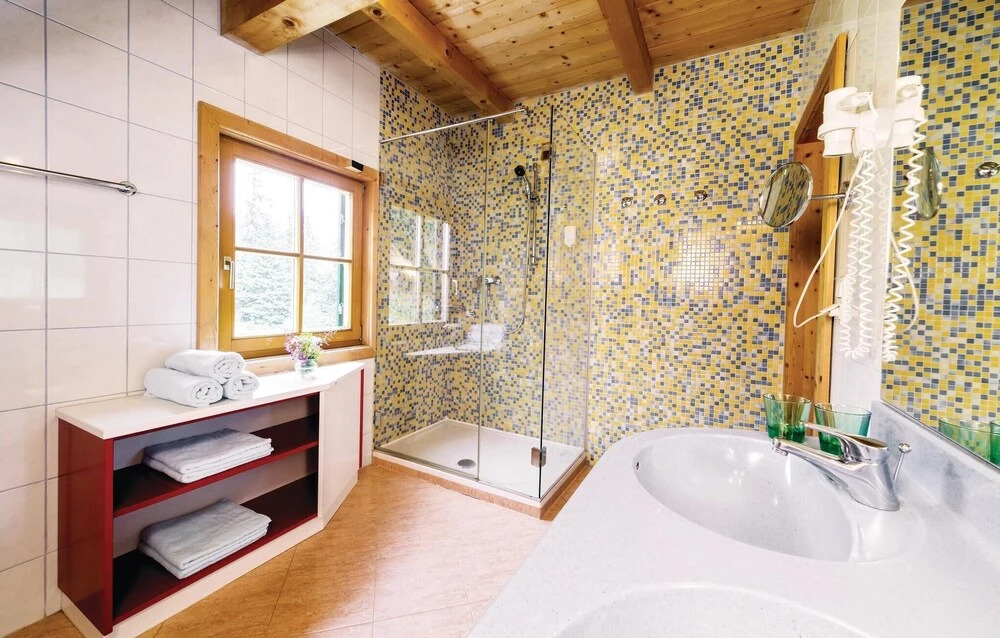 Stunning Home in Bad St. Leonhard With 6 Bedrooms and Sauna