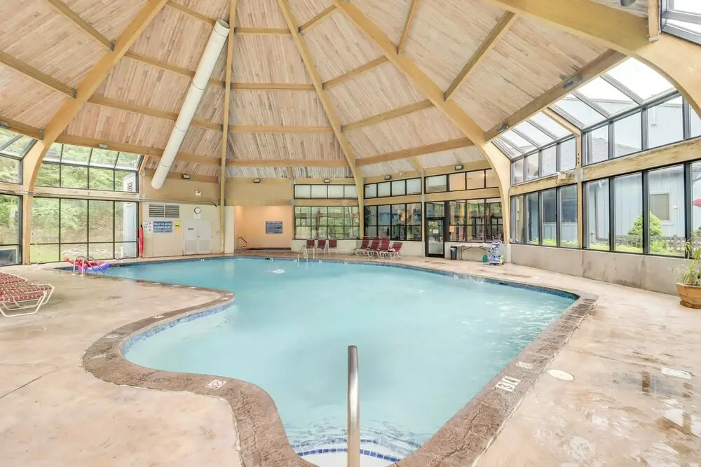 Community Indoor Pool: Tannersville Townhome