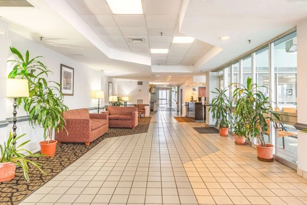Seaview Hotel