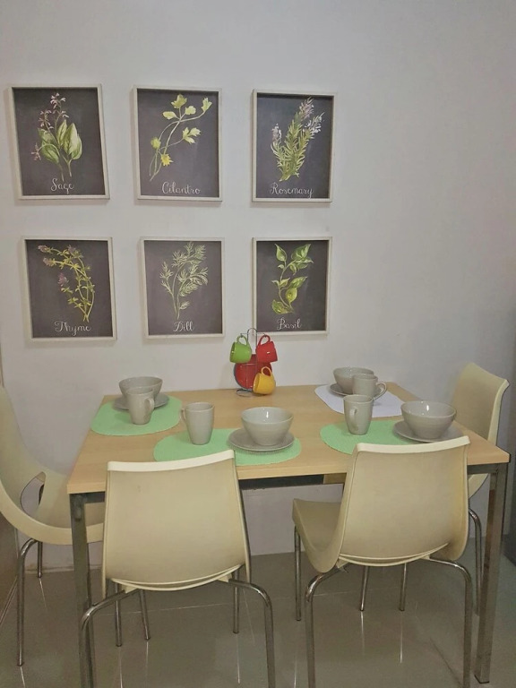 High-Tech Studio at Grass Residences -2 persons only, Quezon City