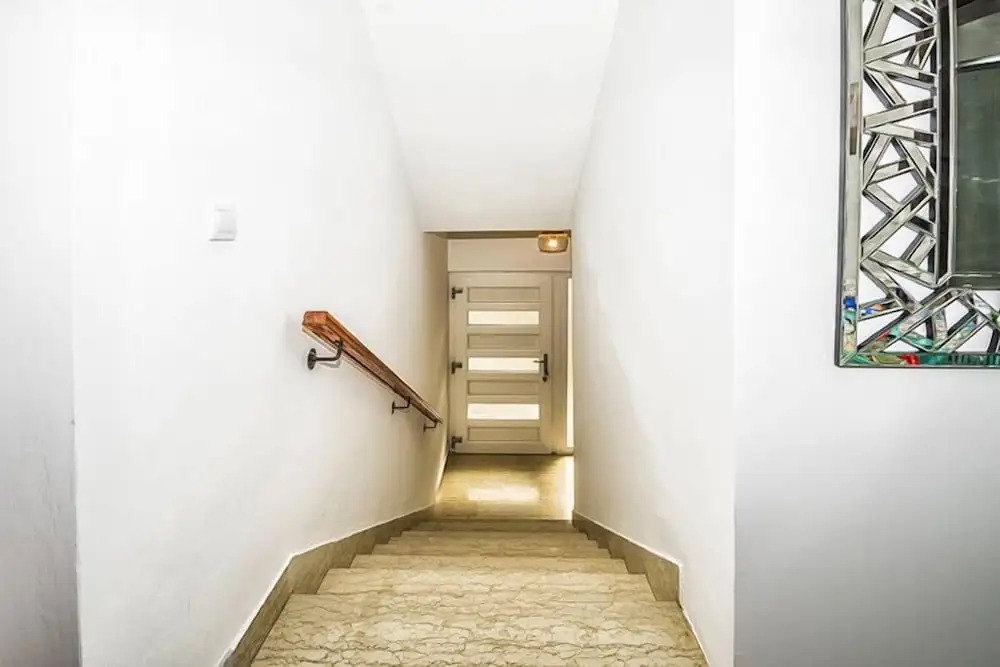 Apartment 1366