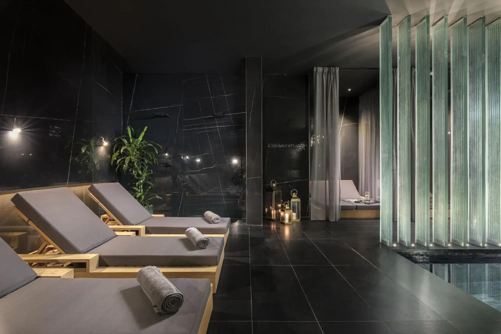 Lure Hotel & Spa