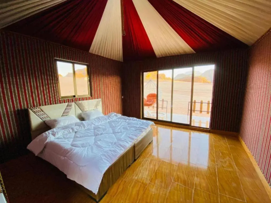 Nael Panoramic Camp