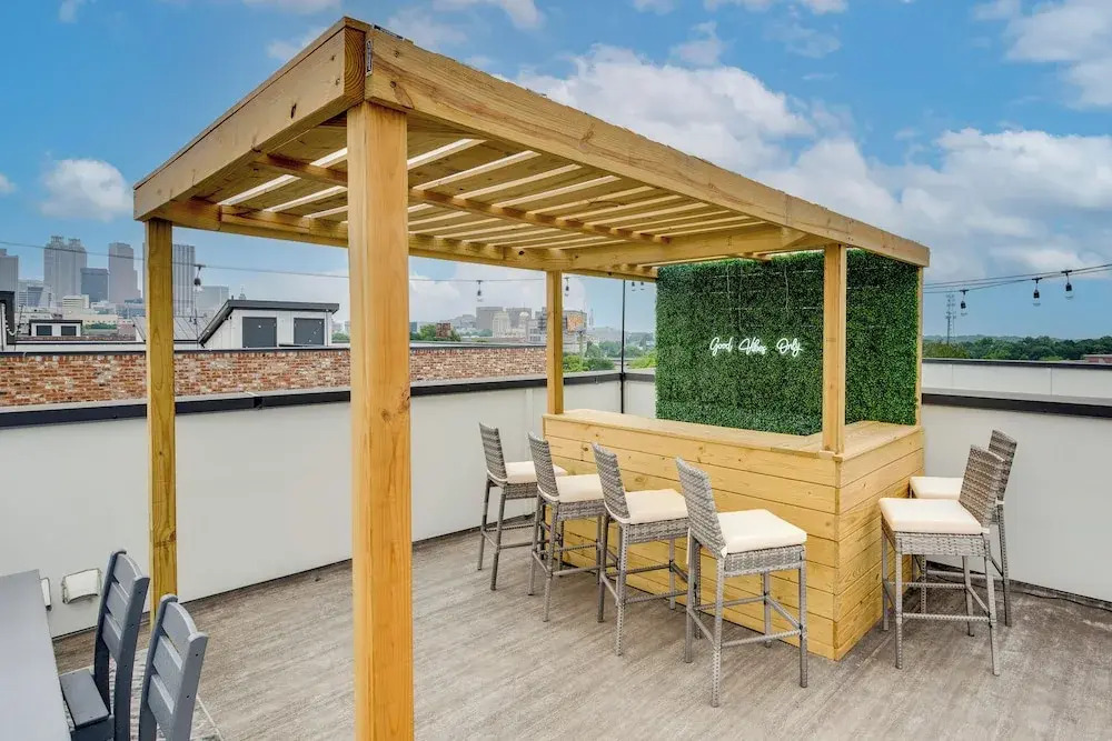 Chic Atlanta Vacation Rental ~ 1 Mi to Downtown!