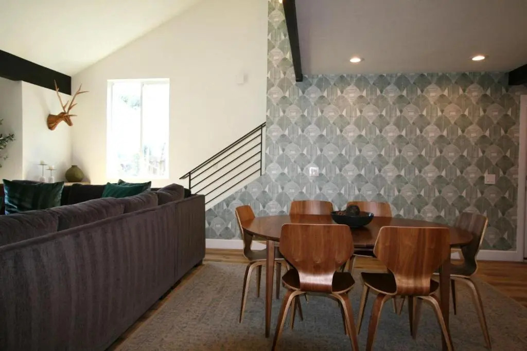 Aspen Grove 3 Bedrooms AGC-8 by KBM