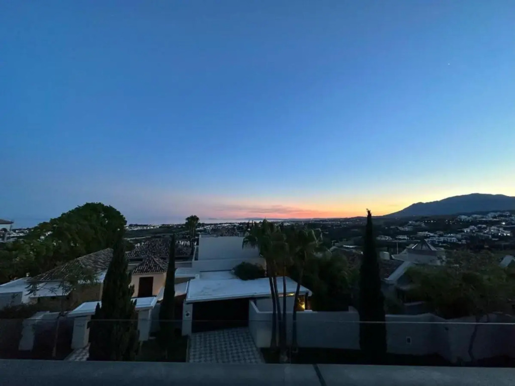 Luxury apartment with panoramic views - Marbella