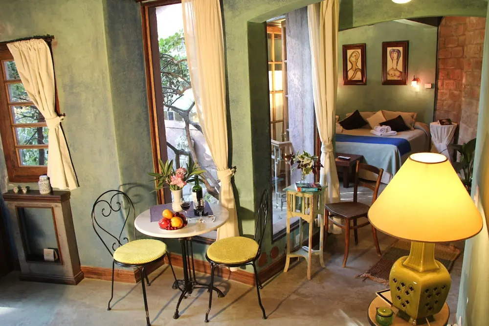Casa Glebinias