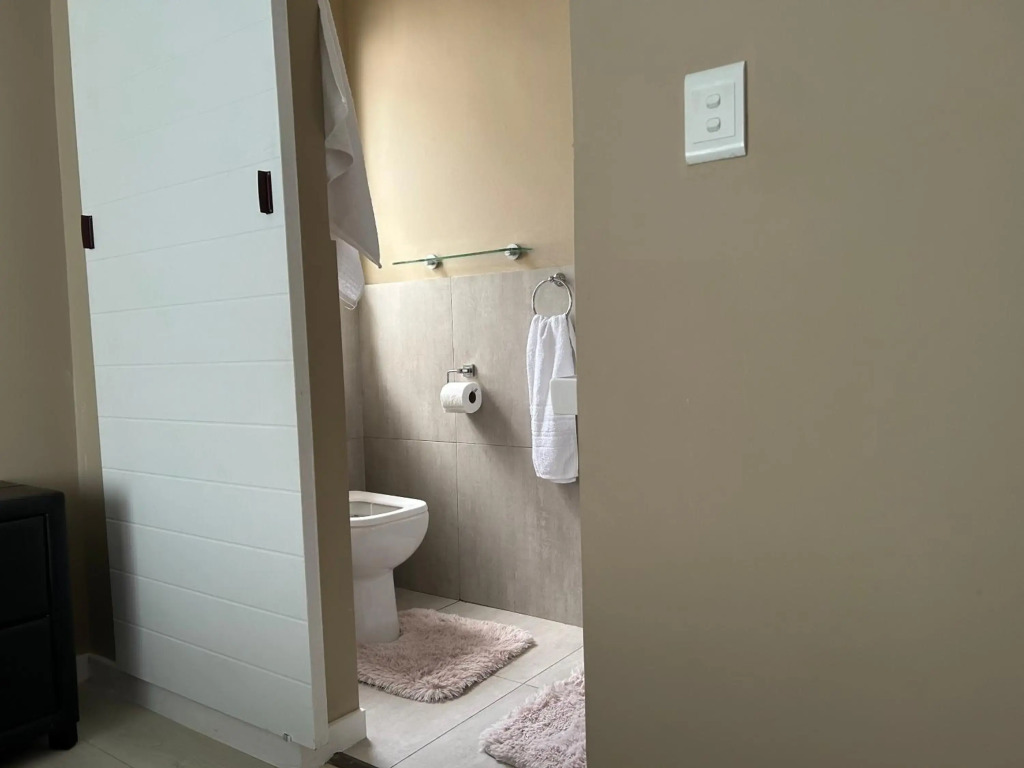 Shalom Guest House