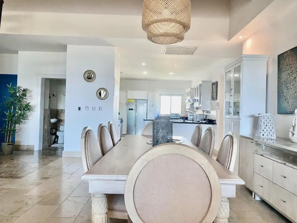 Beachfront Luxury Pent-House at Aquamarina, Cap Cana