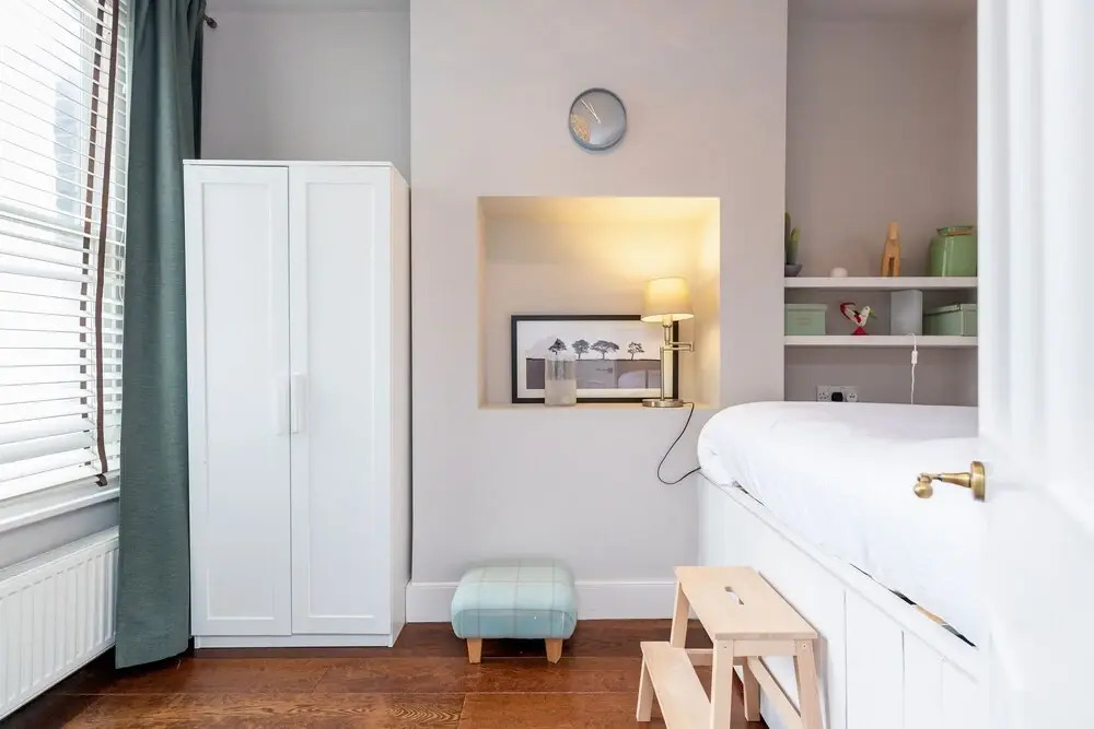 Vauxhall Park Views - 2 Bed Flat by BaseToGo