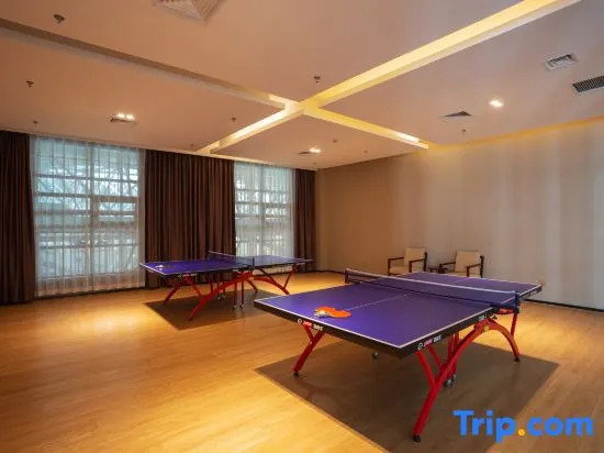 Tianshan Wujiang Hot Spring City Hotel