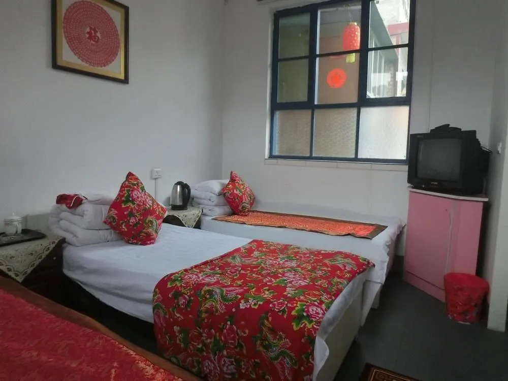 Pingyao Xiaocheng Renjia Inn