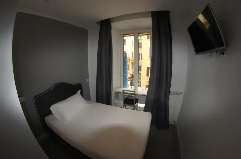 Rhome Guest House