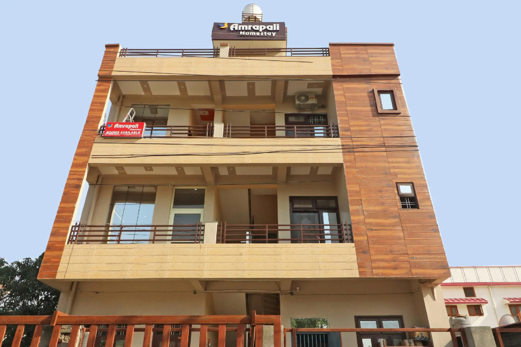 SPOT ON 43821 Amrapali Home Stay