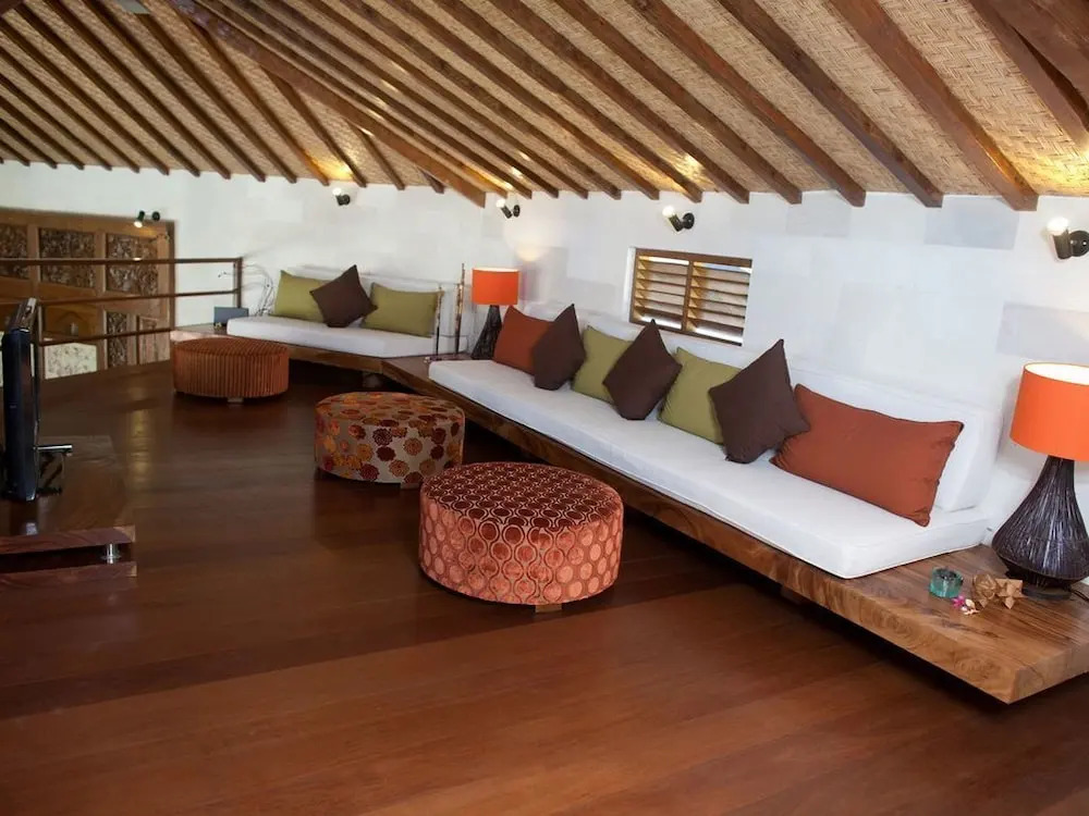 Villa Shantika by Villa Finder