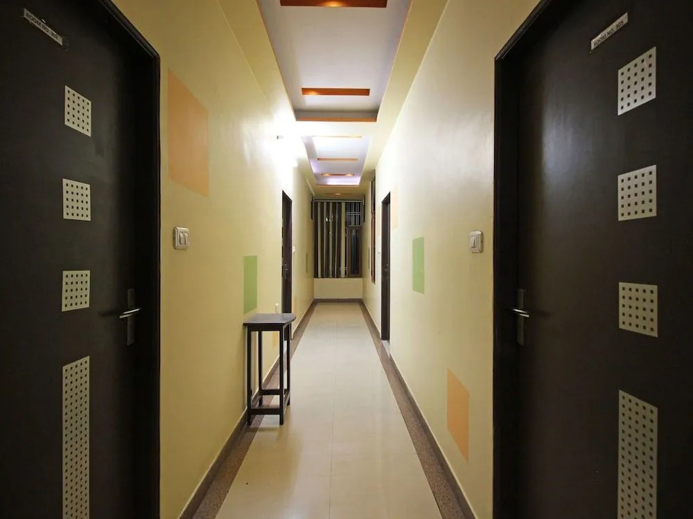 OYO Rooms Gaurav Tower