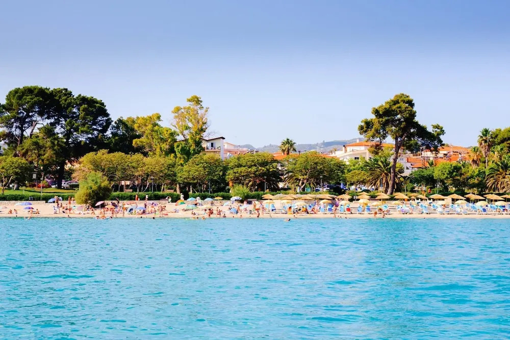 Xenios Hotel