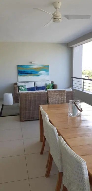 Beachwalk Deluxe Apartment - 50 steps to the beach
