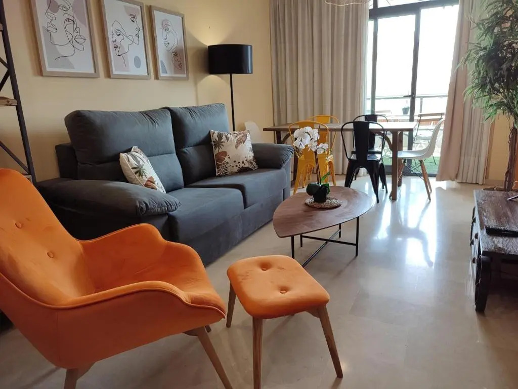 Junto Playa Levante con terraza Chill-Out-2 WCs-A ESTRENAR Gemelos 23