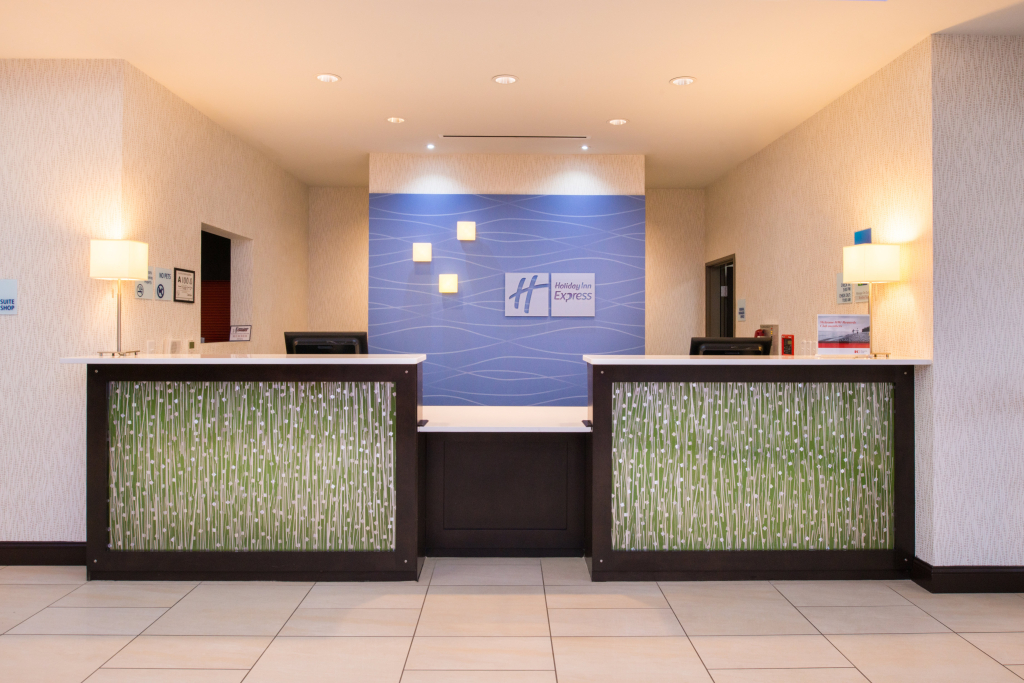Holiday Inn Express & Suites Monroe by IHG