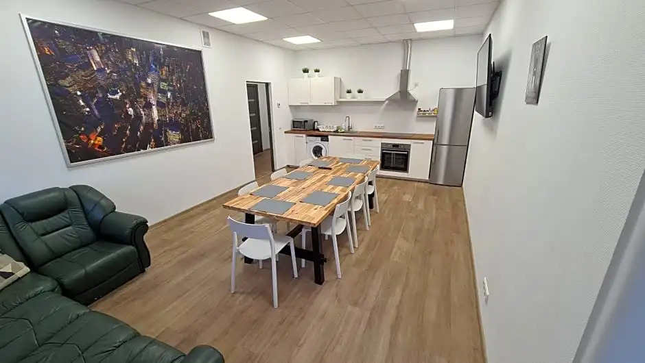 Laurentroom Hostel