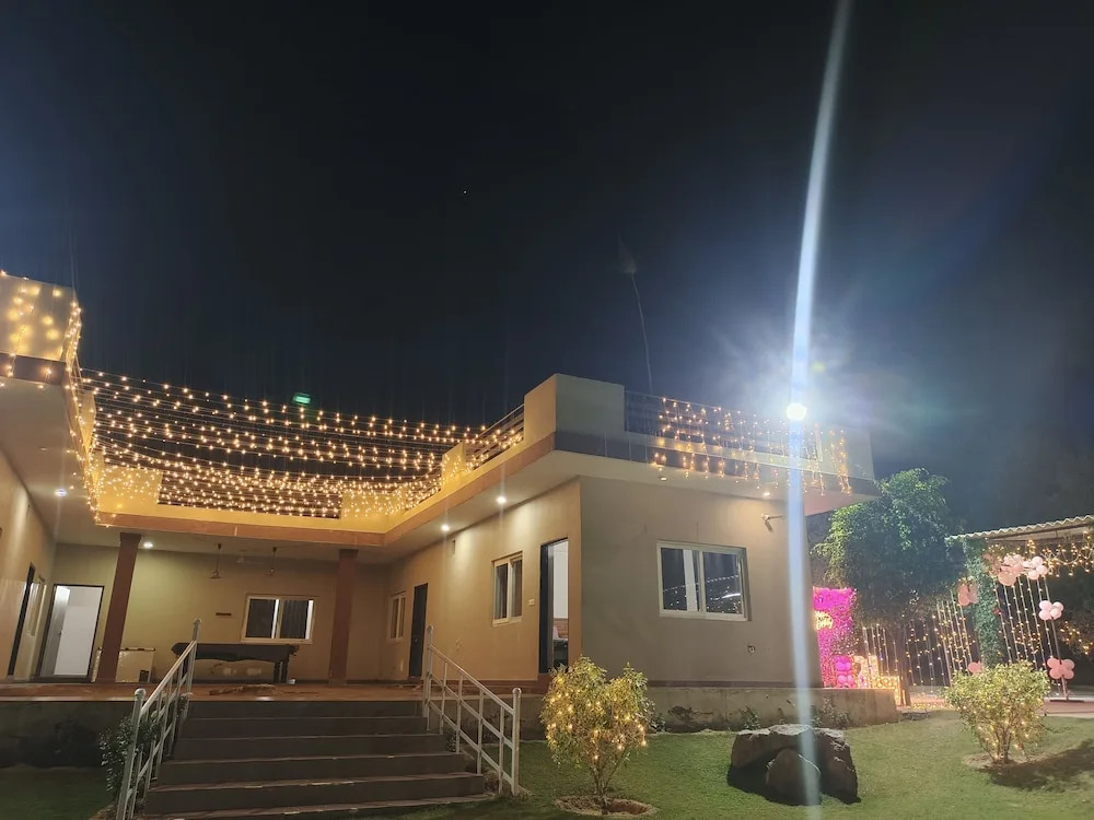 Gurugram Aravali Farmhouse