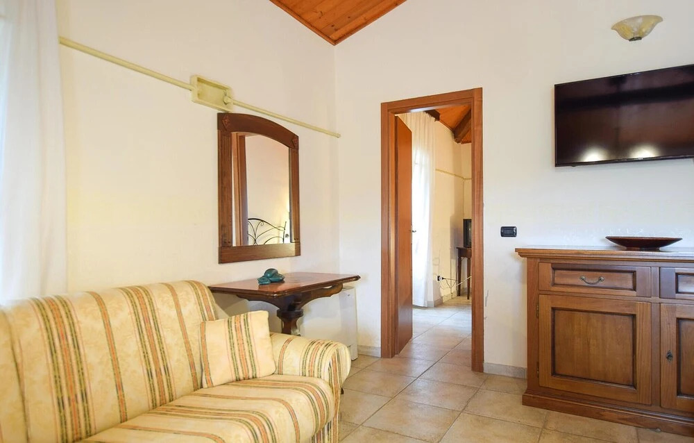 Beautiful Home in San Giovanni Rotondo With 1 Bedrooms, Wifi and Outdoor Swimming Pool