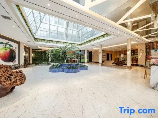 Xingren V Plus Boutique Theme Hotel