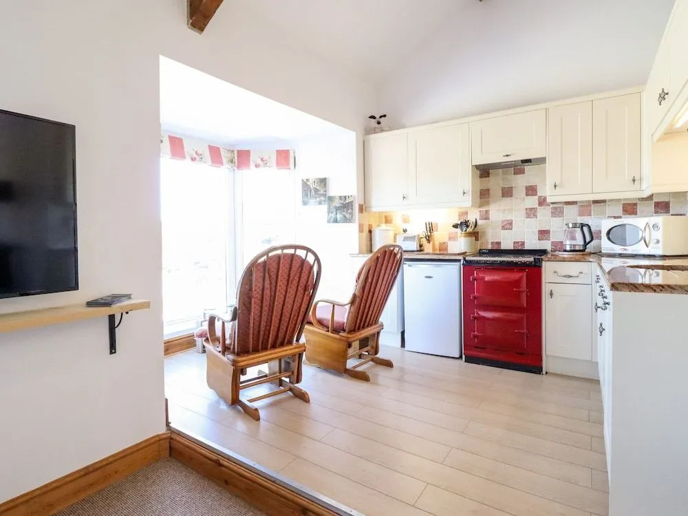 Bay View Apartment