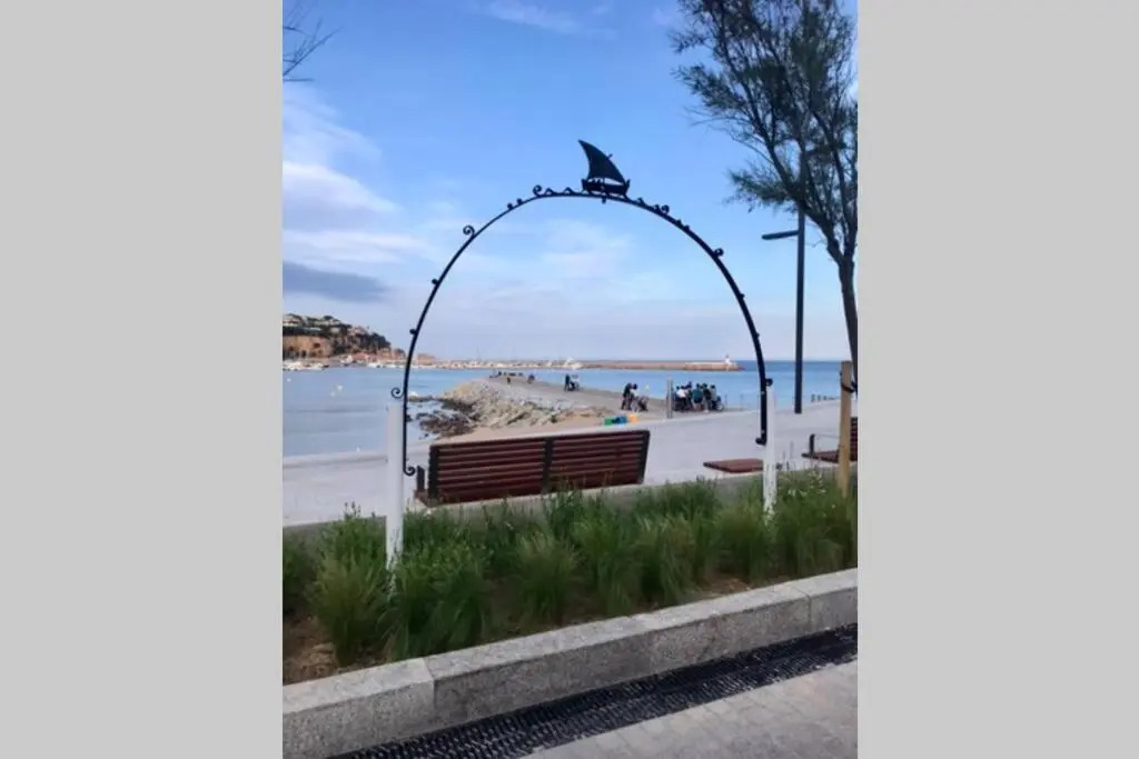 Nuevo Apartamento Moderno Elisa - a 80 metros de la playa para 5 personas