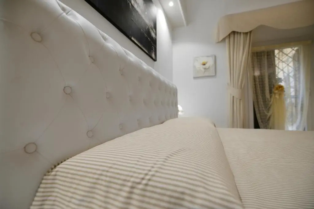 Ludovisi Barberini Apartment for Short Rental