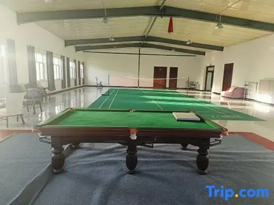 Yongchang Beihaiquan Hotel