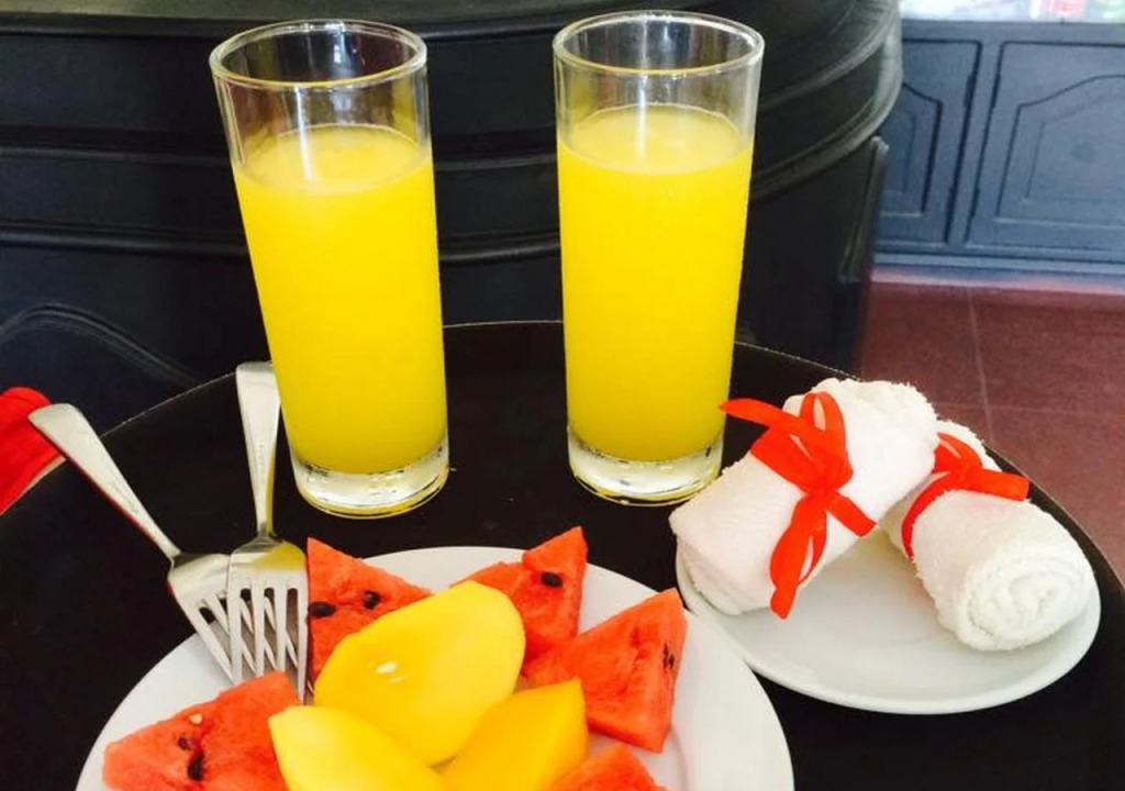 Ruby Bistro Hotel