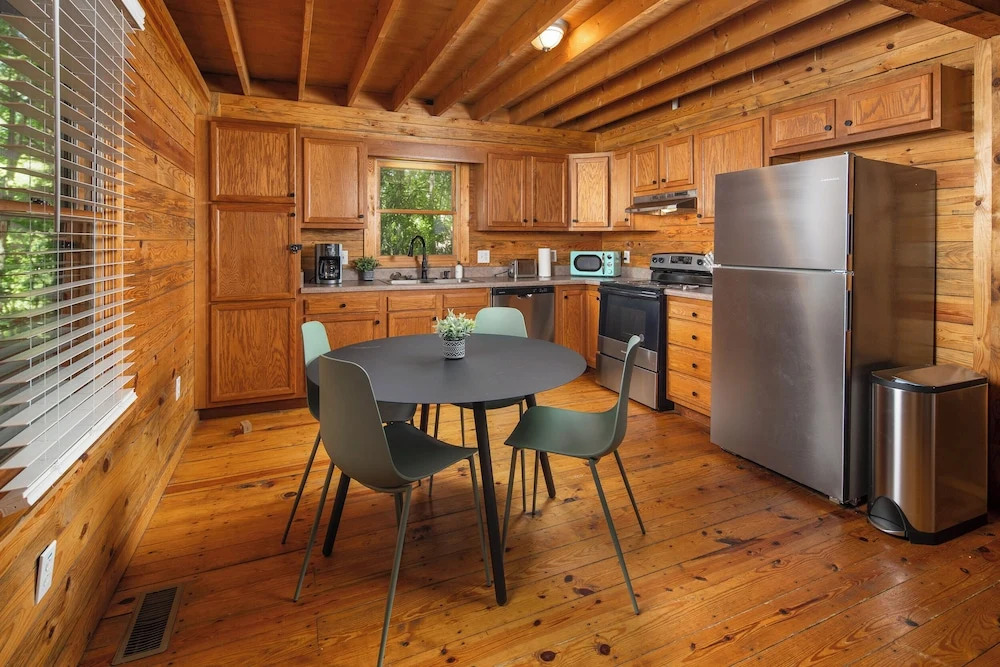 Red Feather Cabins 173