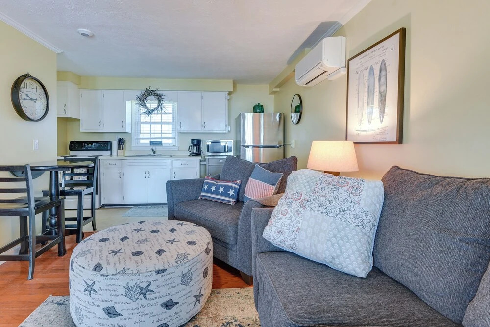 Steps to Ocean: North Myrtle Beach Condo w/ Porch!
