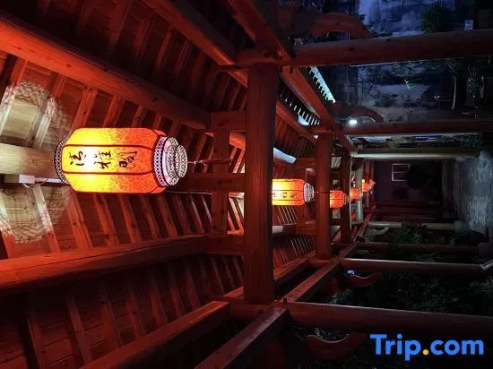 Qingyage Hotel, Luxian County